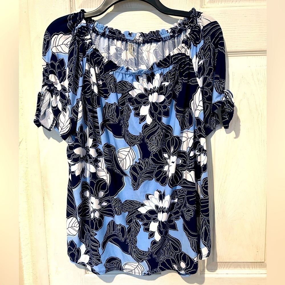 NWOT Perception Concept Floral Knit Top Size XL